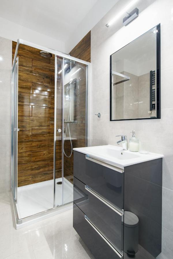 Apartament Gold Gardenia Dziwnow Exterior photo